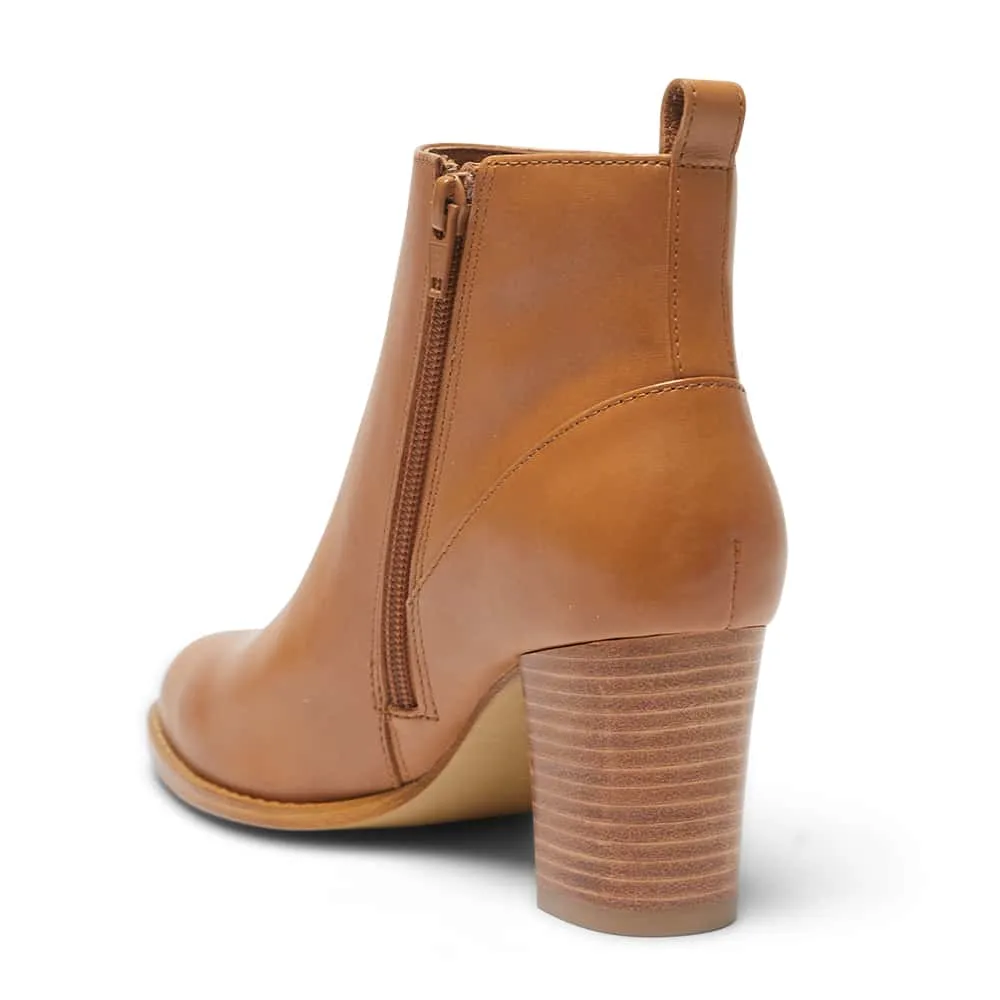 Geronimo Boot in Tan Leather