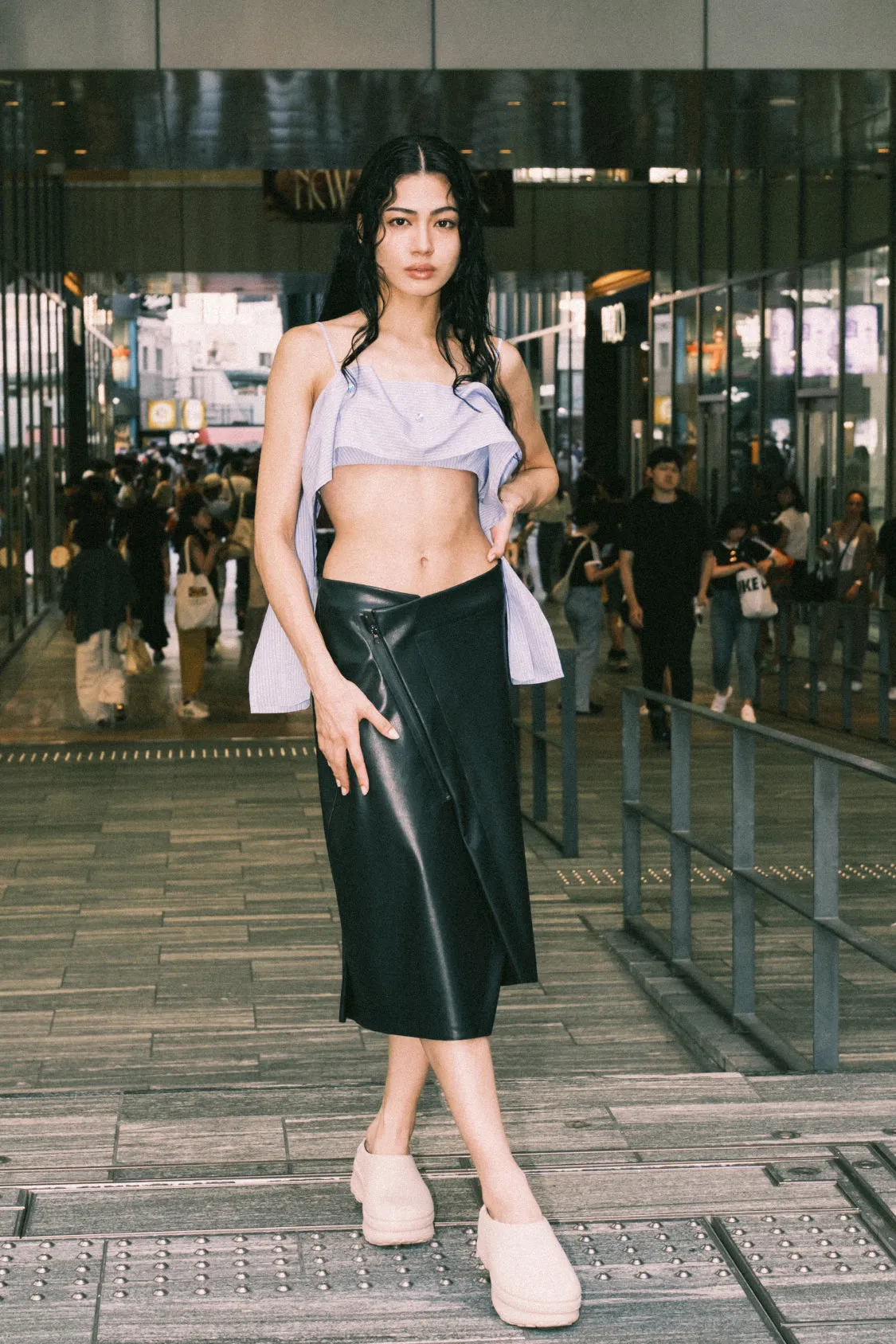 KAI SKIRT / vegan apple leather