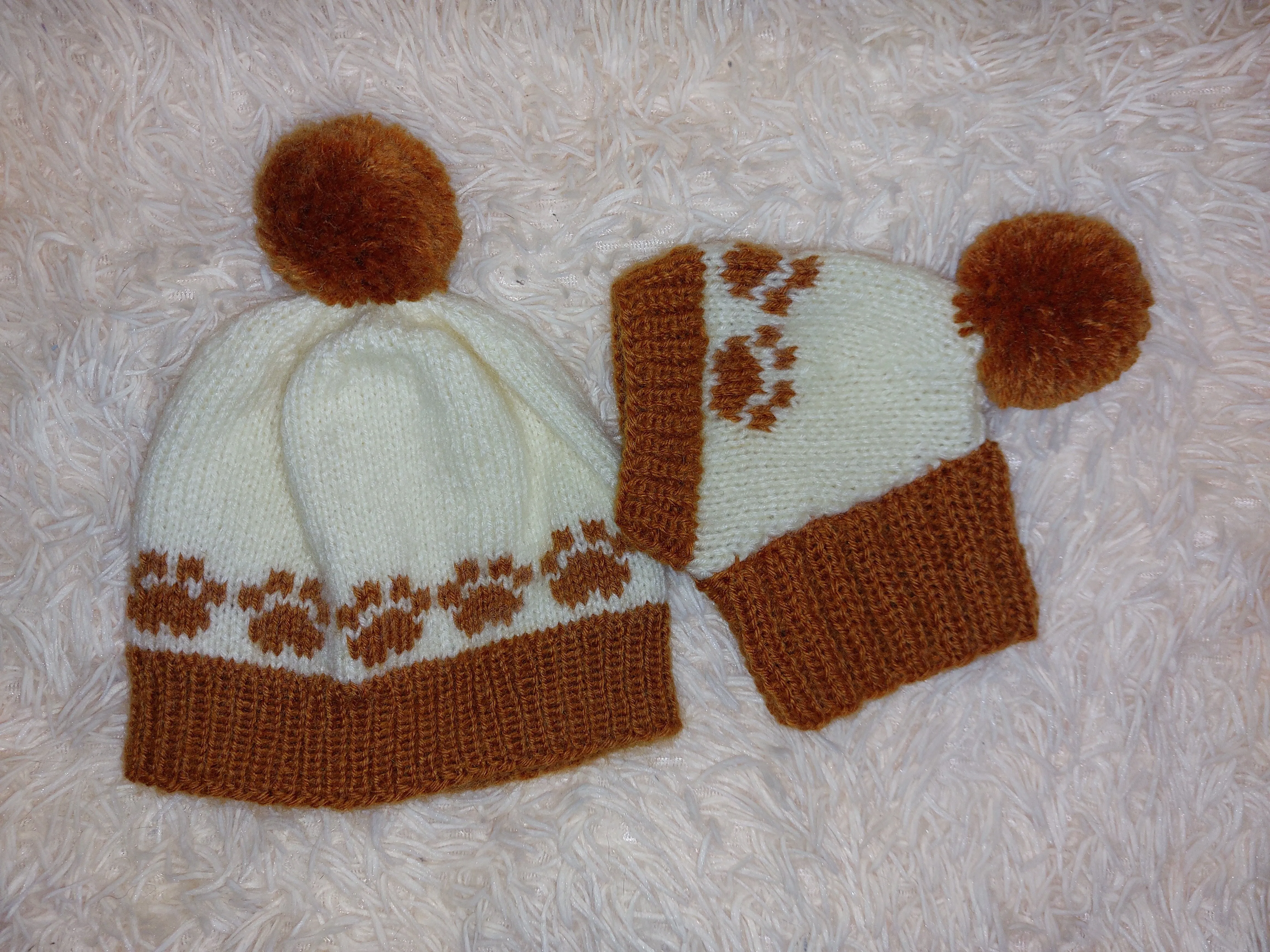 Pet paw beanies with matching owner's beanies, dachshund and me beanies, mum and pet beanie