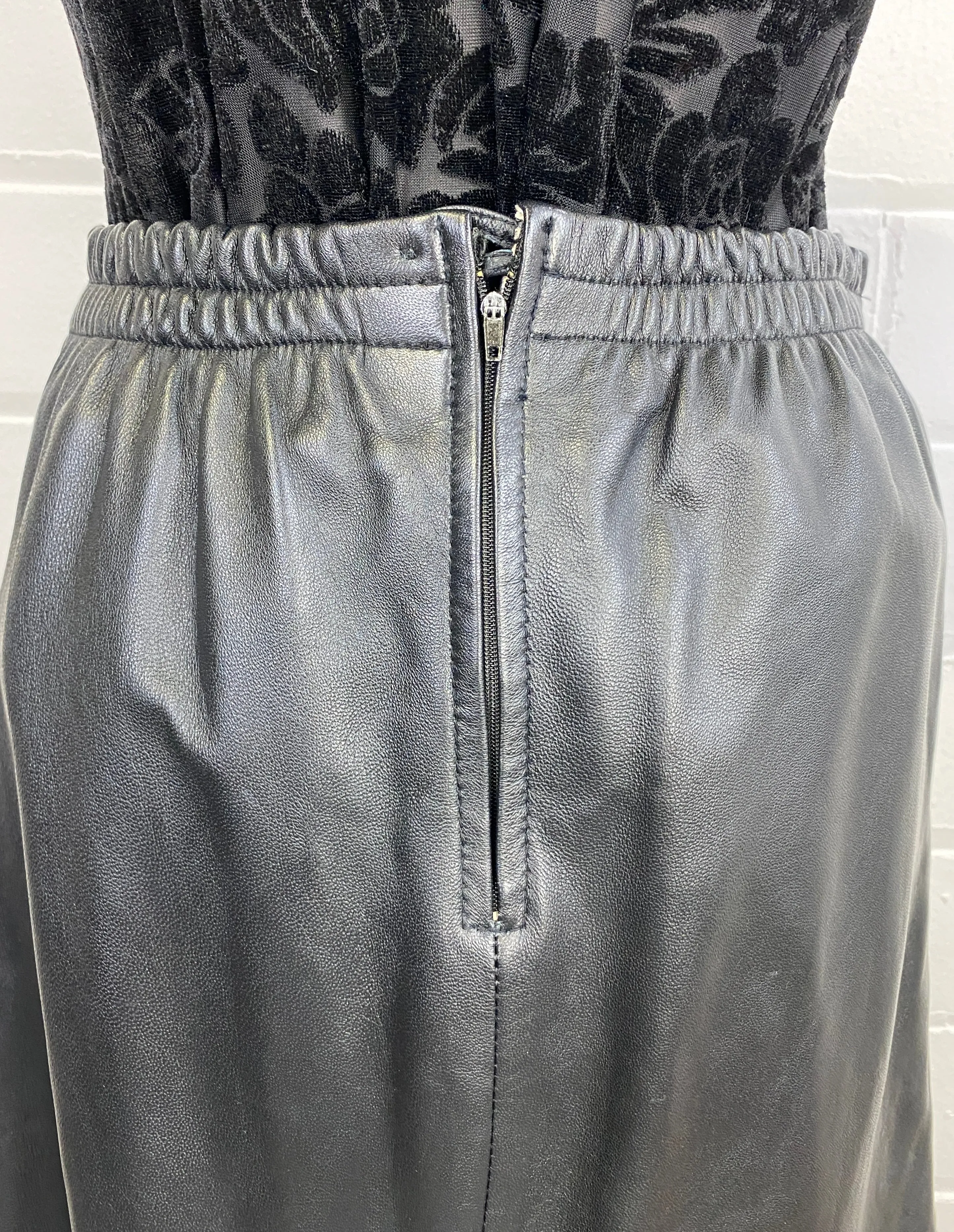 Vintage 1980s Black Leather Trumpet Skirt, W30"